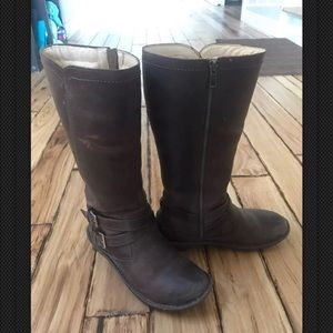 Ugg leather boot size 7